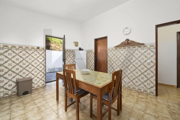 Moradia T2 para Venda em Lagos (São Sebastião e Santa Maria) Foto 18