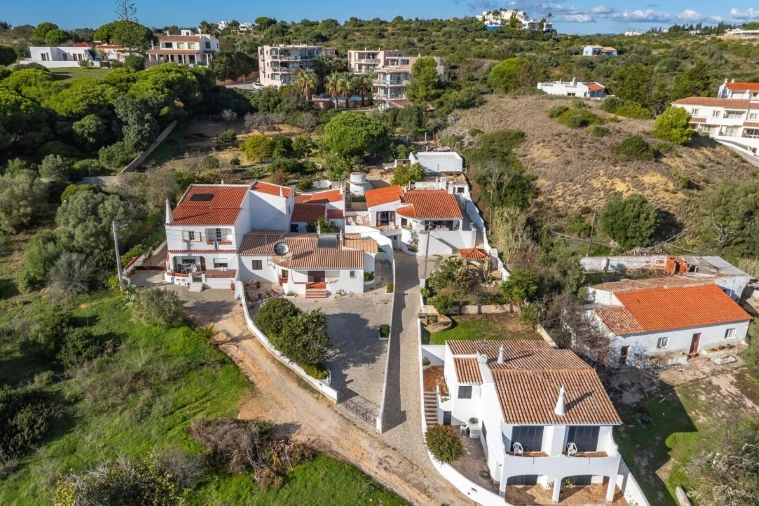 Moradia T2 para Venda em Lagos (São Sebastião e Santa Maria) Foto 43