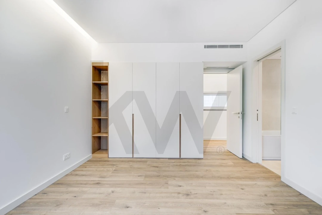 Moradia T5 para Venda em Almada, Cova da Piedade, Pragal e Cacilhas Foto 30