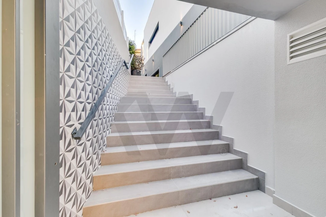 Moradia T5 para Venda em Almada, Cova da Piedade, Pragal e Cacilhas Foto 59