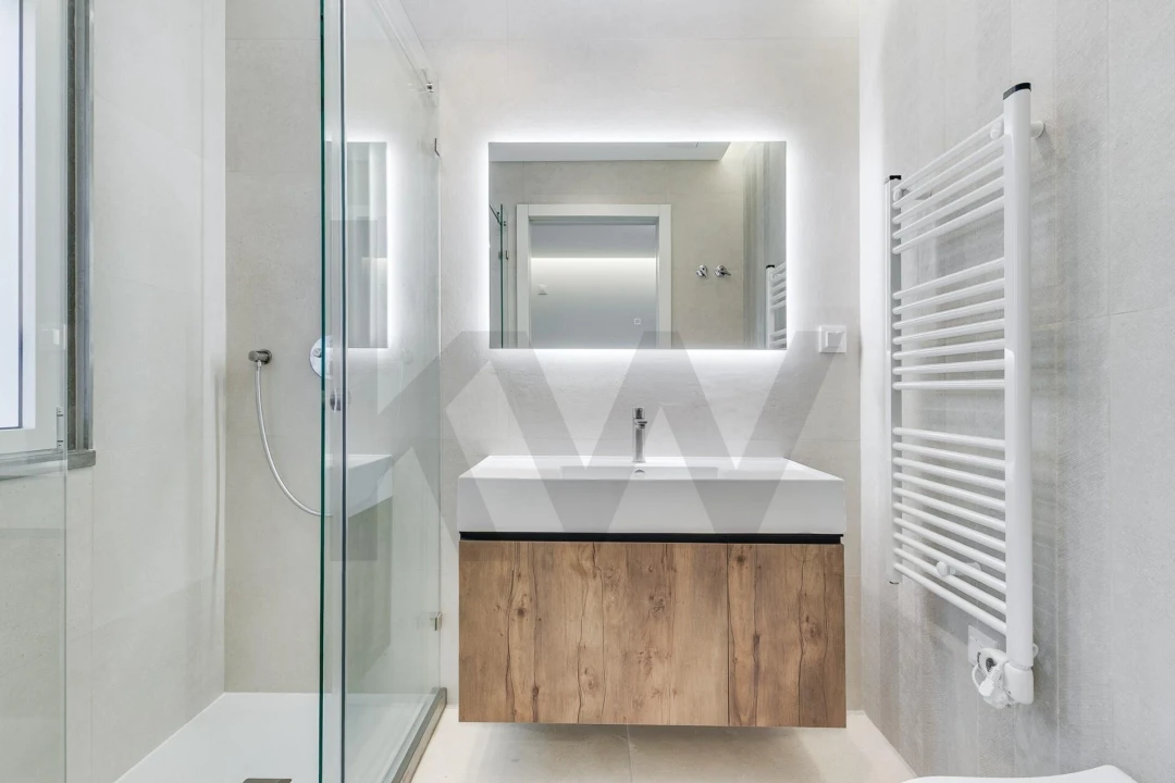 Moradia T5 para Venda em Almada, Cova da Piedade, Pragal e Cacilhas Foto 27