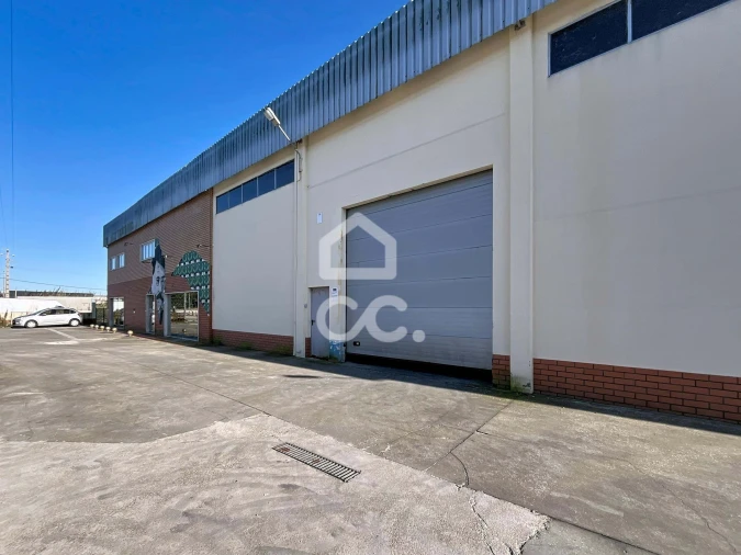 Armazém para Venda em Tornada e Salir do Porto Foto 20