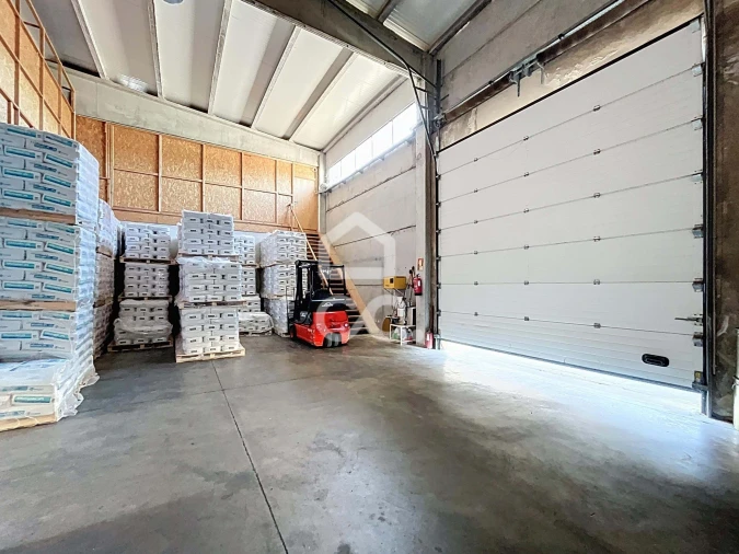 Armazém para Venda em Tornada e Salir do Porto Foto 11