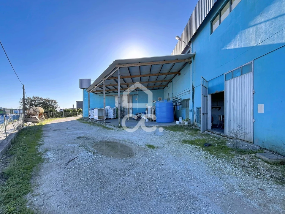 Armazém para Venda em Tornada e Salir do Porto Foto 18