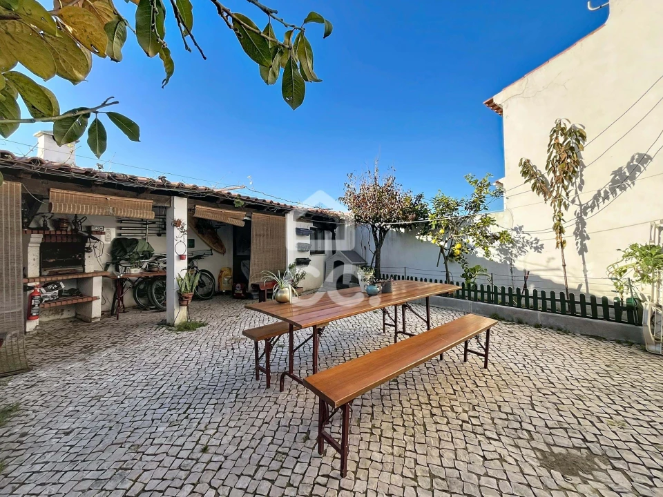 Moradia T3 para Venda em Santa Maria, São Pedro e Sobral da Lagoa Foto 29