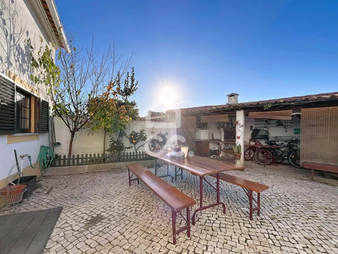 Moradia T3 para Venda em Santa Maria, São Pedro e Sobral da Lagoa Foto 26