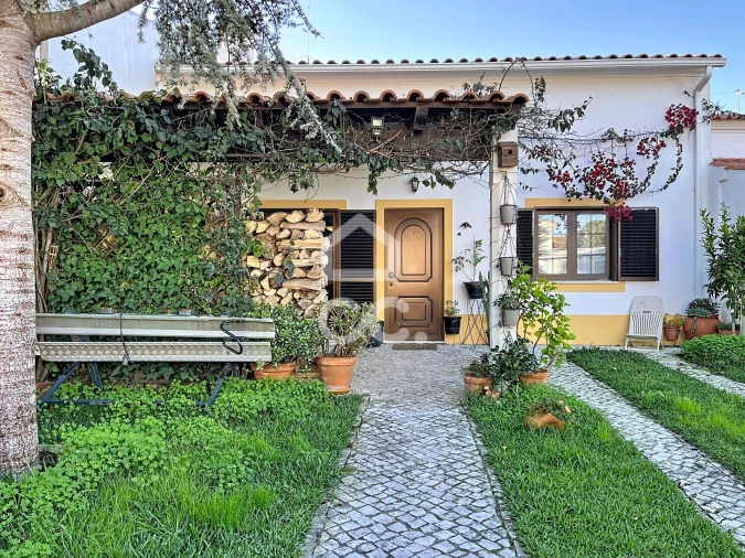 Moradia T3 para Venda em Santa Maria, São Pedro e Sobral da Lagoa Foto 33