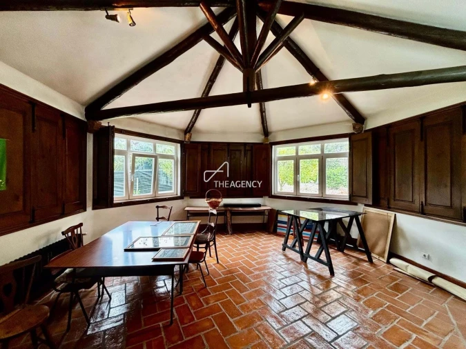 Moradia T8 para Venda em Loures Foto 28