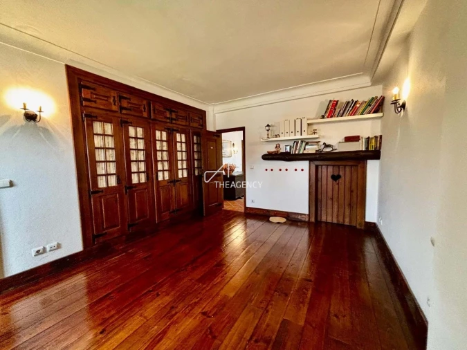 Moradia T8 para Venda em Loures Foto 25