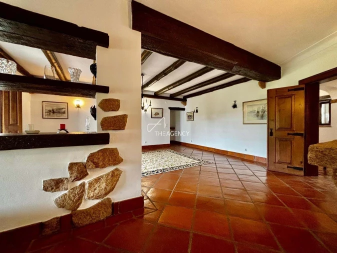 Moradia T8 para Venda em Loures Foto 22