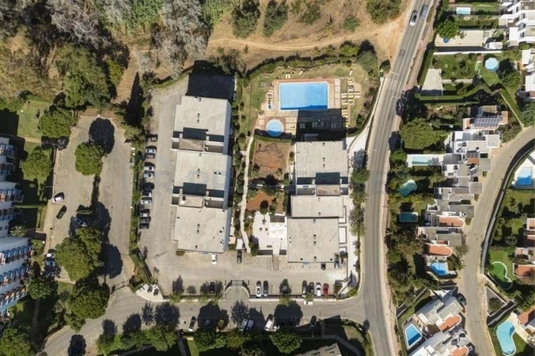 Apartamento T1 para Venda em Quarteira Foto 28