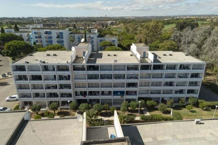 Apartamento T1 para Venda em Quarteira Foto 30