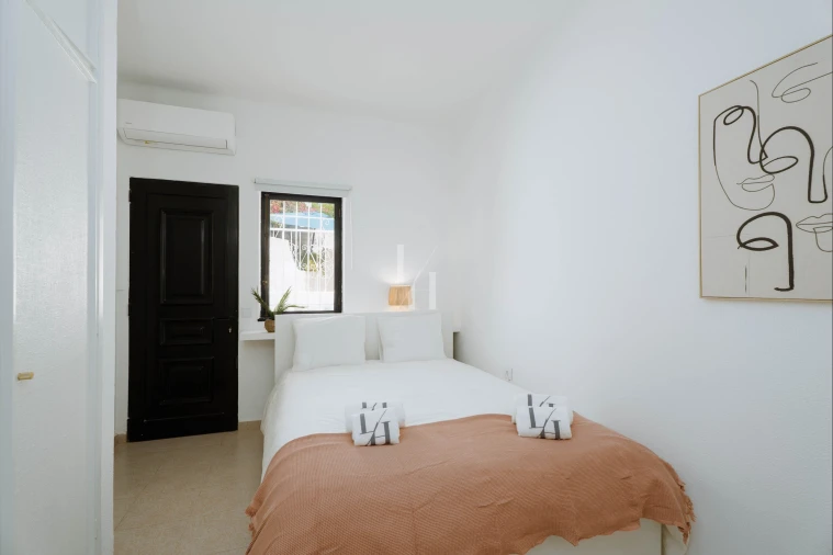 Apartamento T2 para Venda em Quarteira Foto 20