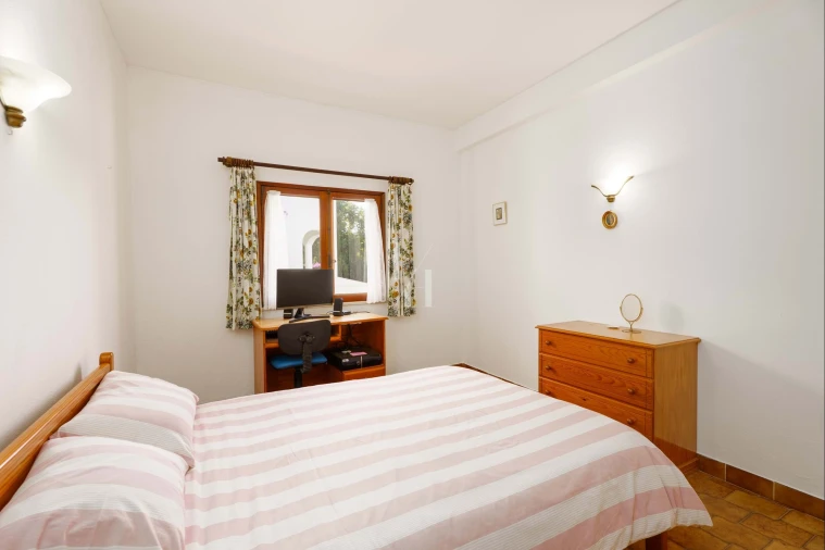 Moradia T5 para Venda em Paderne Foto 8