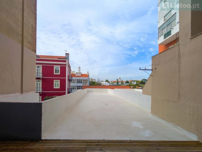 Apartamento T2 para Venda em Alvalade Foto 10