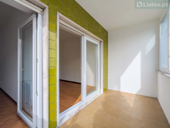 Apartamento T2 para Venda em Alvalade Foto 20