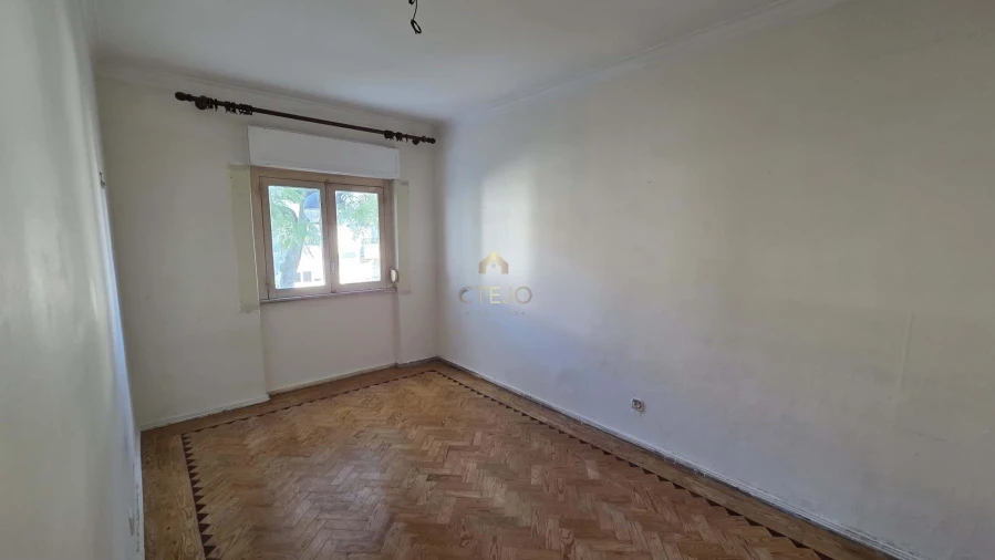 Apartamento T2 para Venda em Santa Iria de Azoia, São João da Talha e Bobadela Foto 15