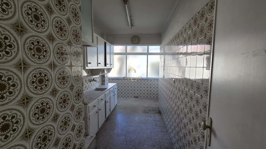 Apartamento T2 para Venda em Santa Iria de Azoia, São João da Talha e Bobadela Foto 21