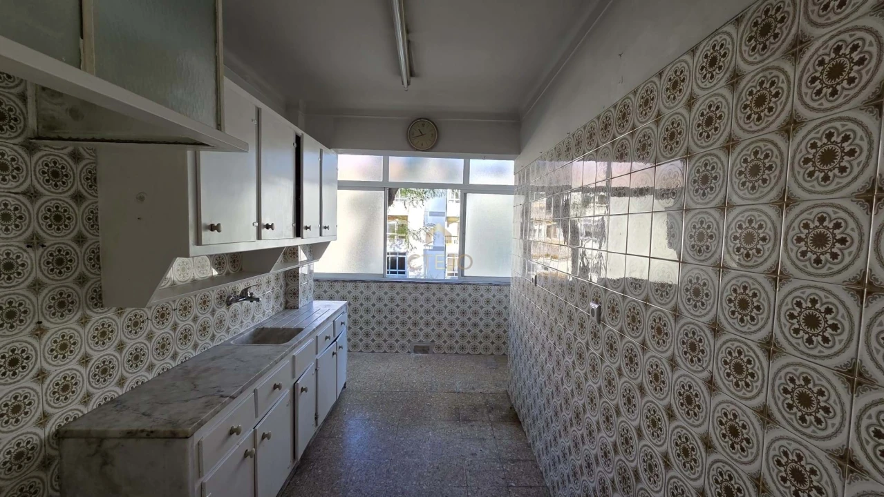 Apartamento T2 para Venda em Santa Iria de Azoia, São João da Talha e Bobadela Foto 16