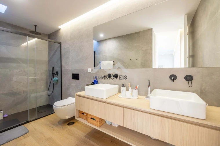 Moradia T3 para Venda em Vila Chã Foto 10