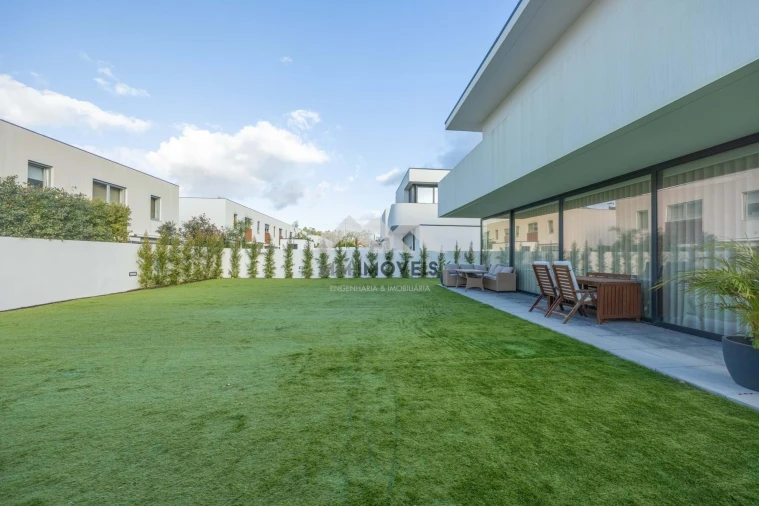 Moradia T3 para Venda em Vila Chã Foto 37