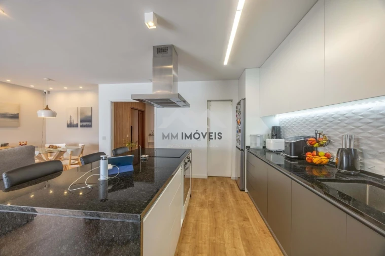 Apartamento T3 para Venda em Nogueira e Silva Escura Foto 45