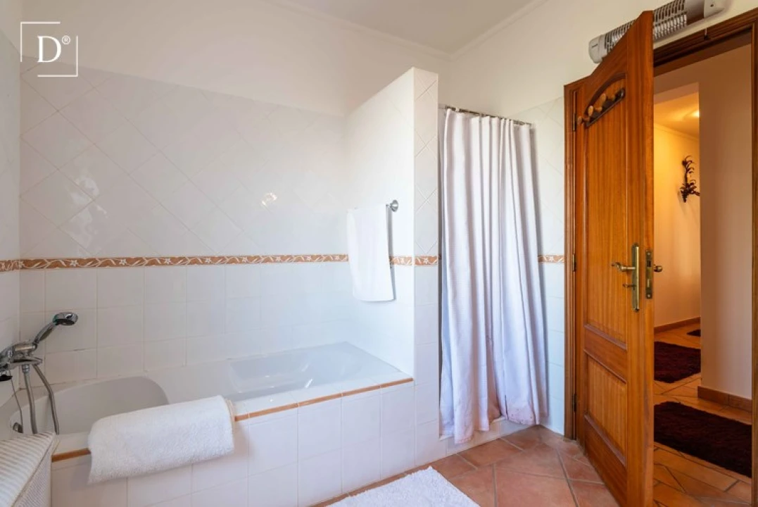 Moradia T3 para Venda em São Brás de Alportel Foto 12