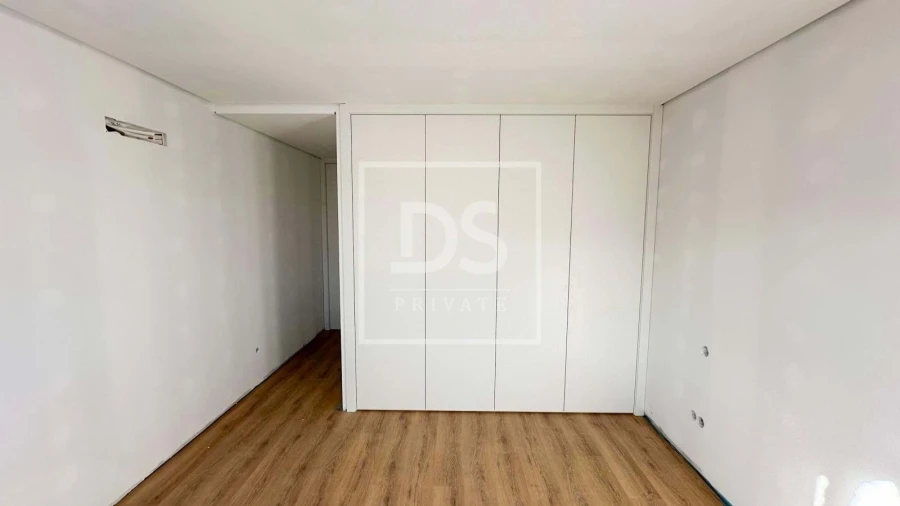 Apartamento T3 para Venda em Ramalhal Foto 9