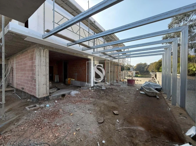 Moradia T4 para Venda em Palmeira Foto 9