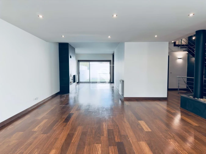 Moradia T4 para Venda em Real, Dume e Semelhe Foto 12