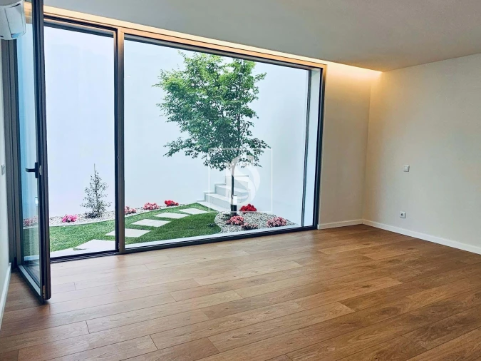 Moradia T4 para Venda em Ferreiros e Gondizalves Foto 6