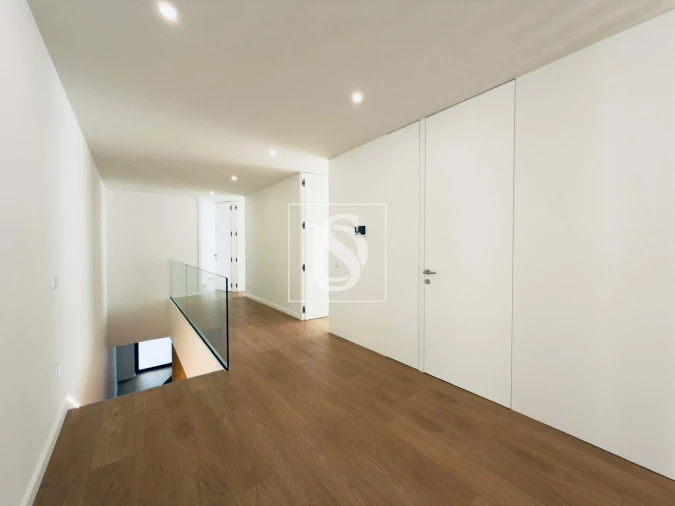 Moradia T4 para Venda em Ferreiros e Gondizalves Foto 8