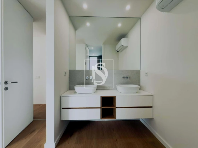 Moradia T4 para Venda em Ferreiros e Gondizalves Foto 37