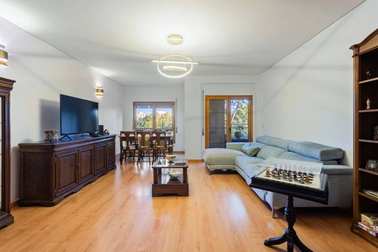 Apartamento T3 para Venda em Alverca do Ribatejo e Sobralinho Foto 2