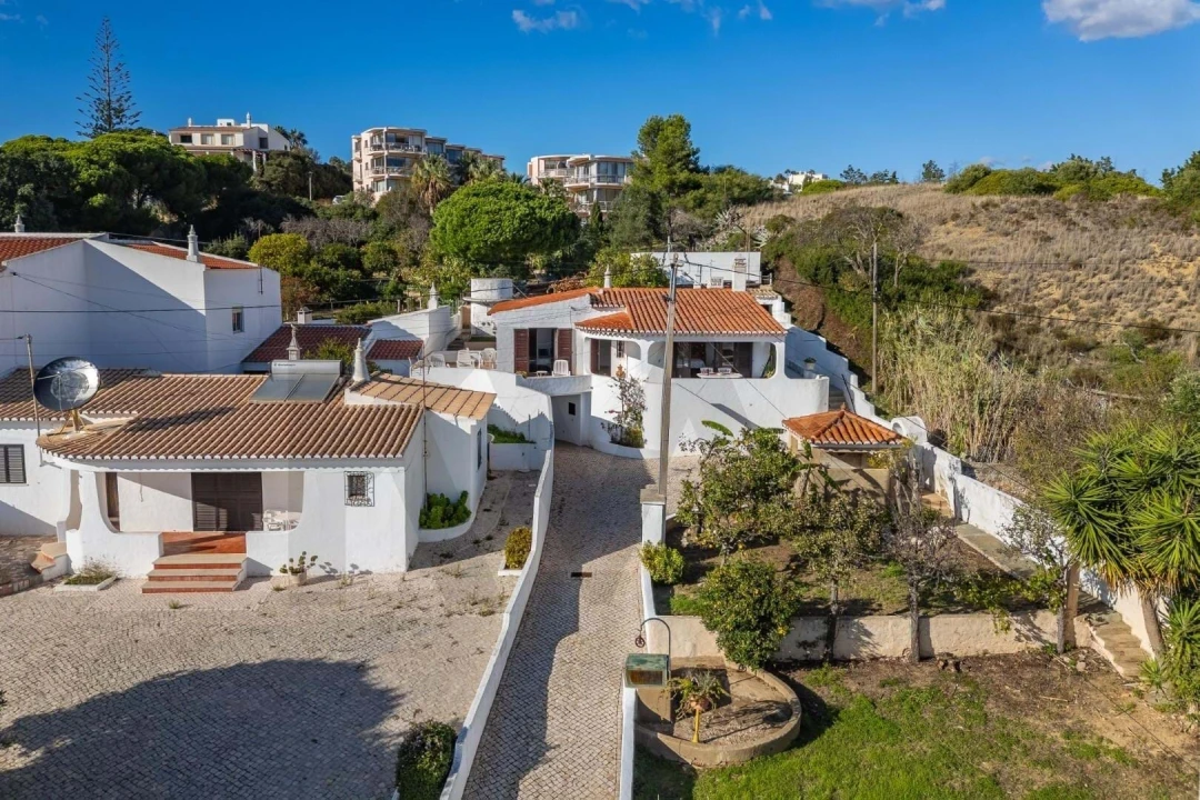 Moradia T2 para Venda em Lagos (São Sebastião e Santa Maria) Foto 47