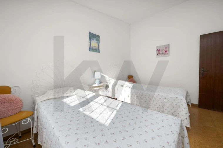 Moradia T2 para Venda em Lagos (São Sebastião e Santa Maria) Foto 31