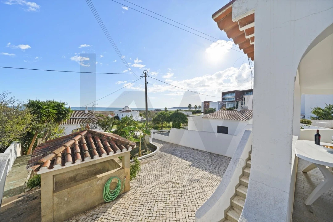 Moradia T2 para Venda em Lagos (São Sebastião e Santa Maria) Foto 35