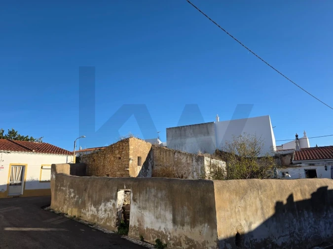 Moradia T5 para Venda em São Silvestre Foto 3