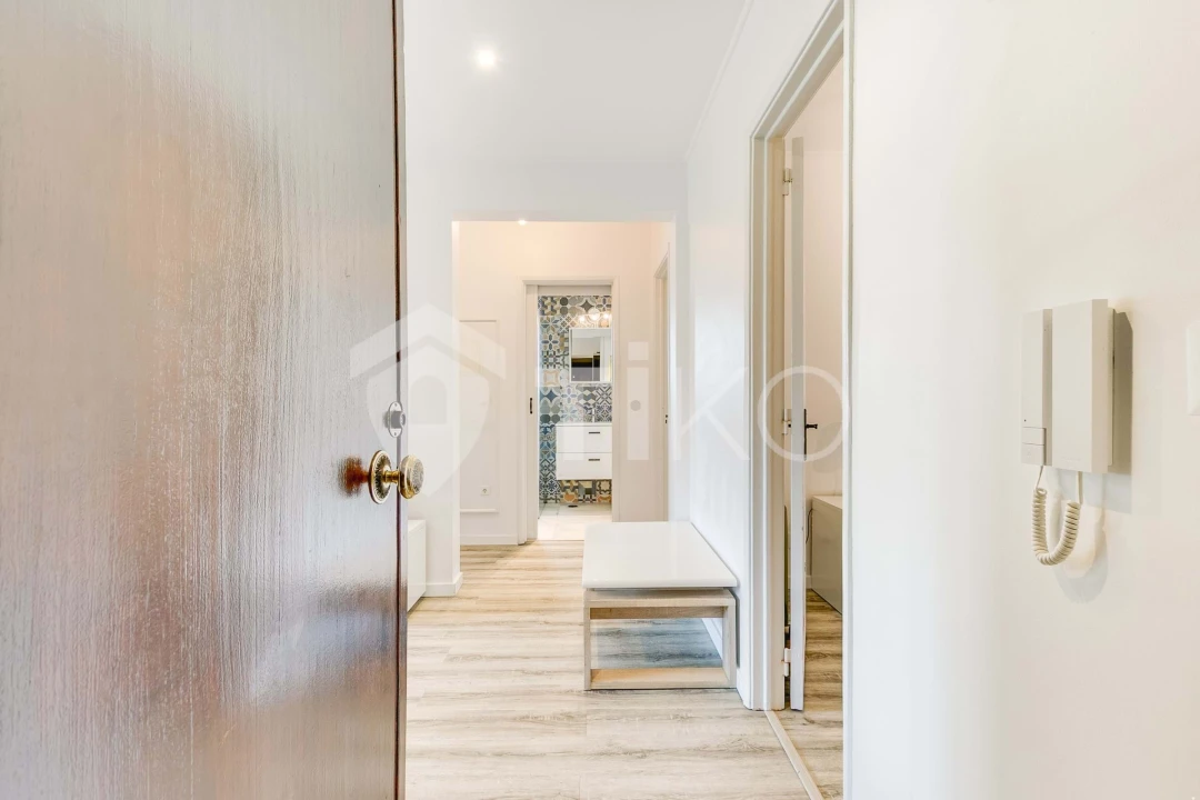 Apartamento T3 para Venda em Carcavelos e Parede Foto 5