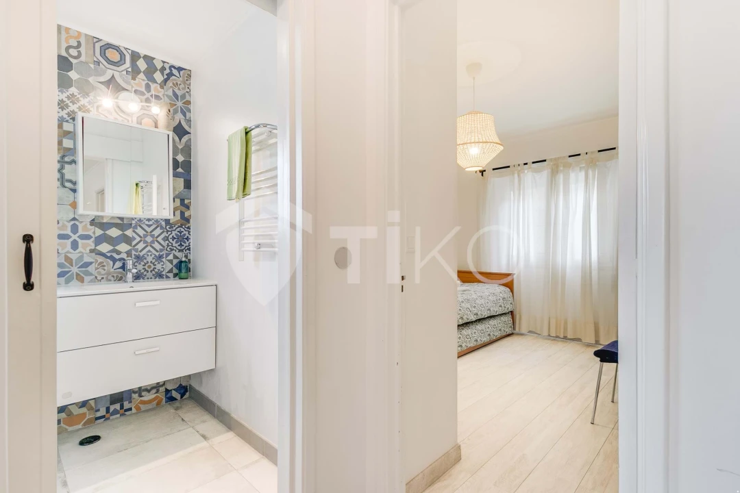 Apartamento T3 para Venda em Carcavelos e Parede Foto 16