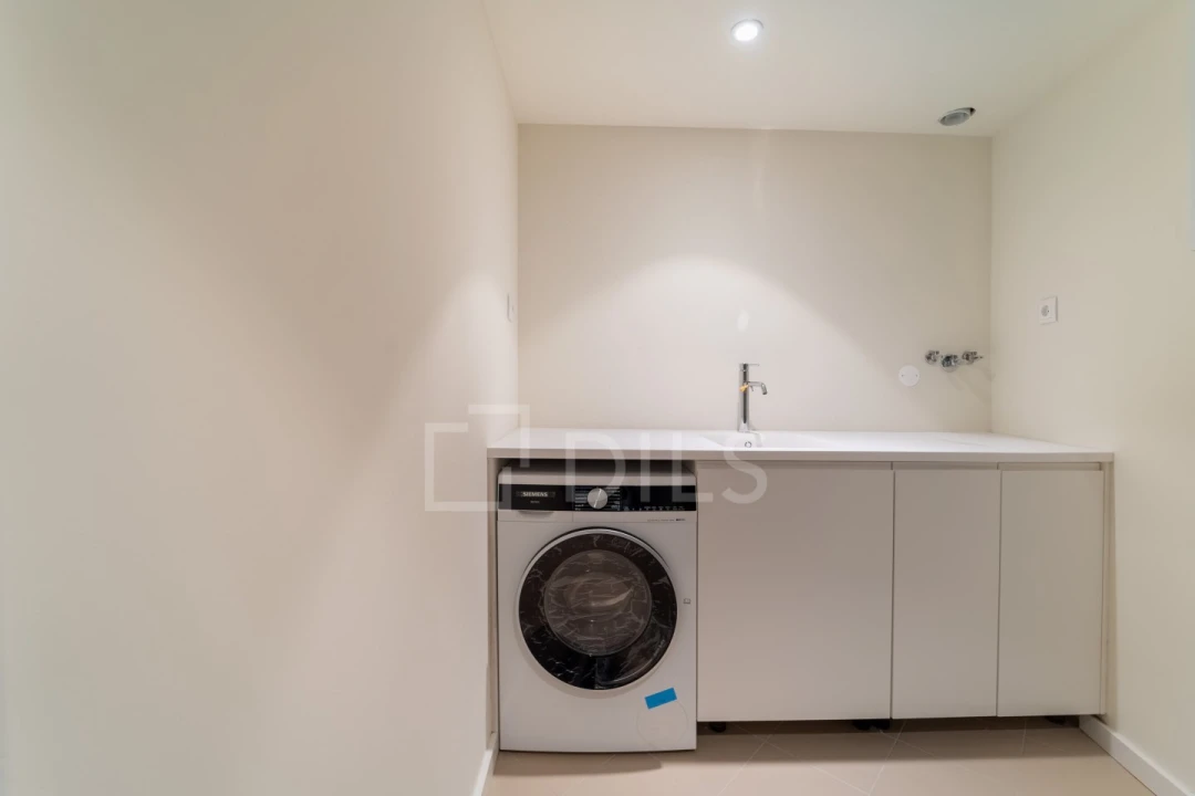 Apartamento T4 para Venda em Aldoar, Foz do Douro e Nevogilde Foto 11