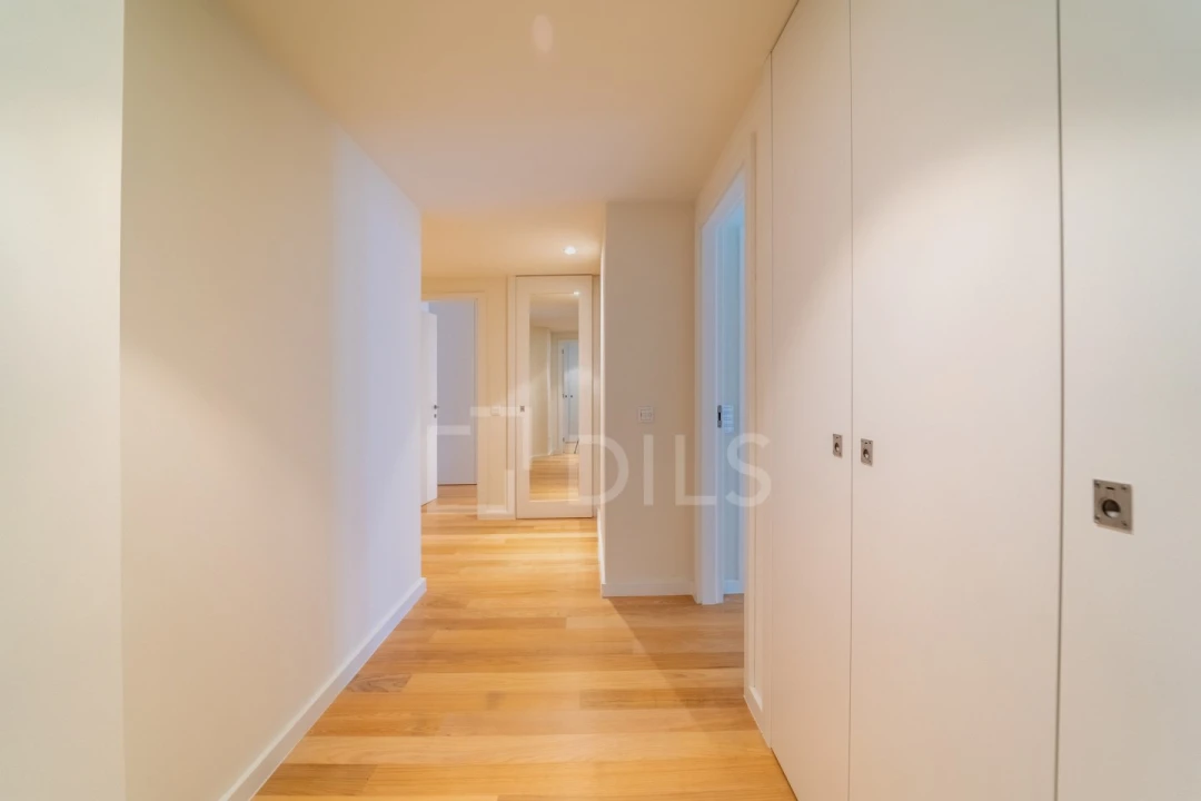 Apartamento T4 para Venda em Aldoar, Foz do Douro e Nevogilde Foto 14