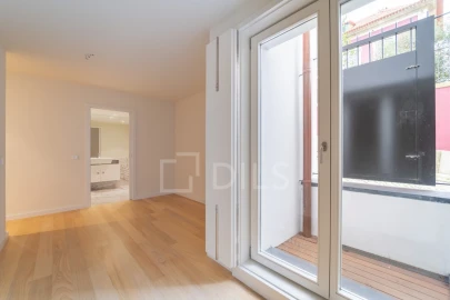 Apartamento T4 para Venda em Aldoar, Foz do Douro e Nevogilde