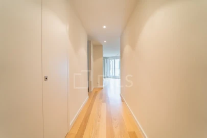 Apartamento T4 para Venda em Aldoar, Foz do Douro e Nevogilde