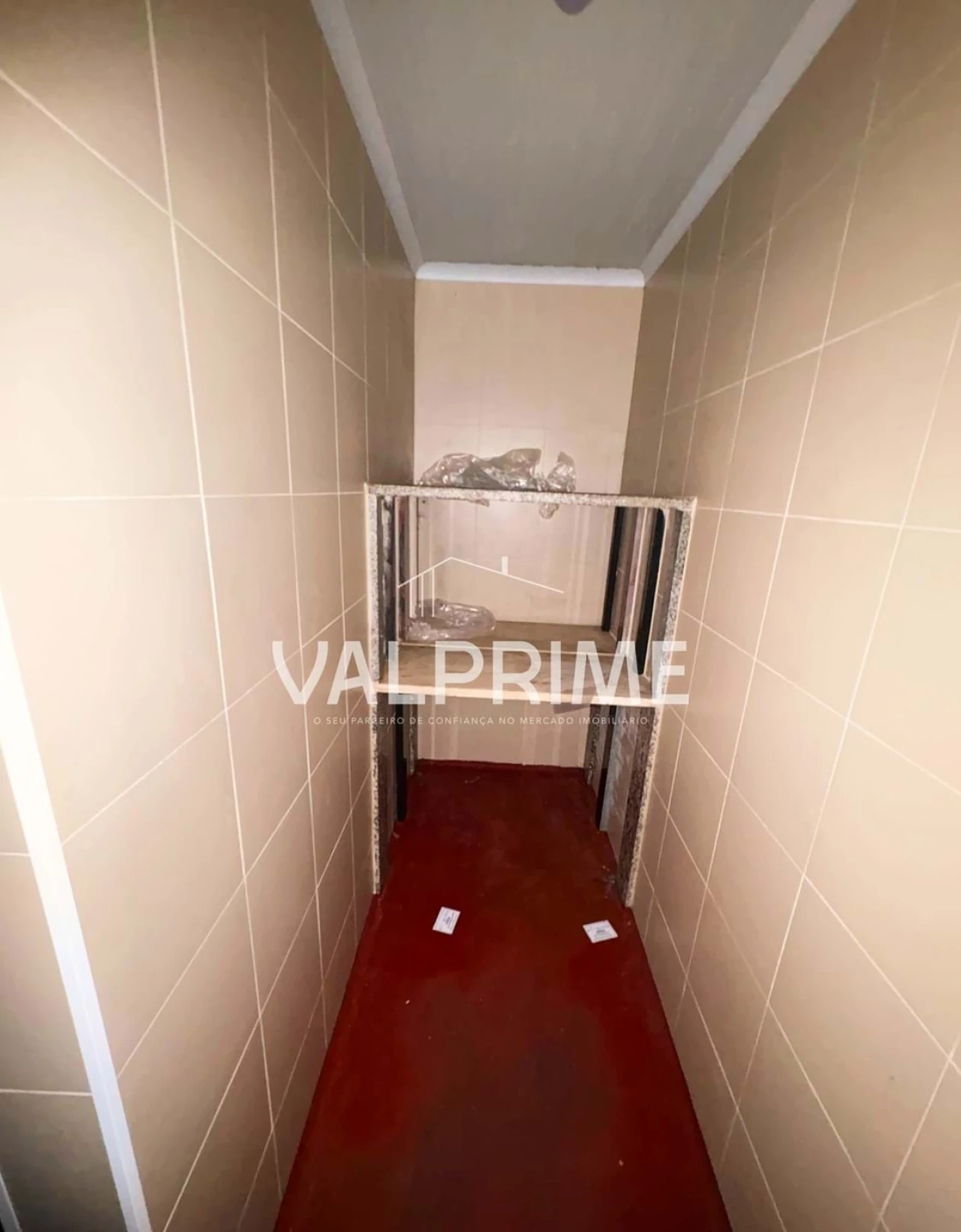 Negócio para Arrendamento em Valongo Foto 14