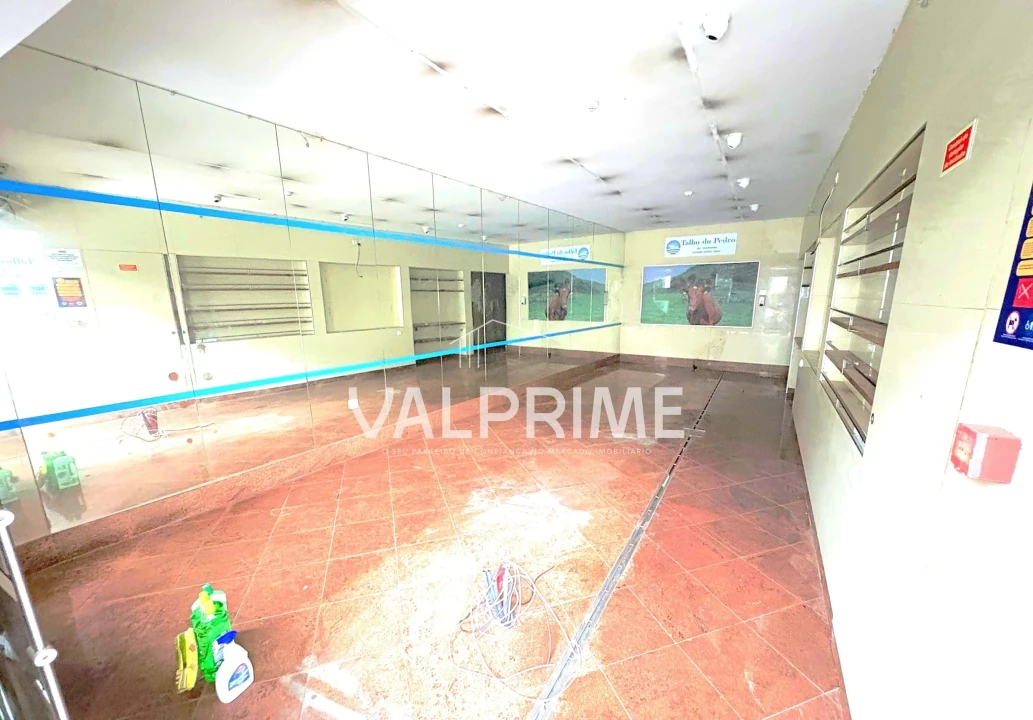 Negócio para Arrendamento em Valongo Foto 3