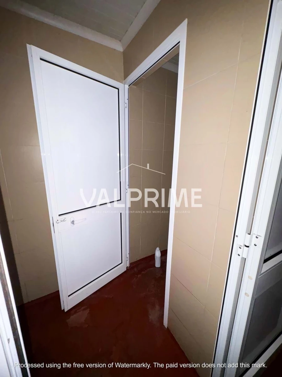 Negócio para Arrendamento em Valongo Foto 19