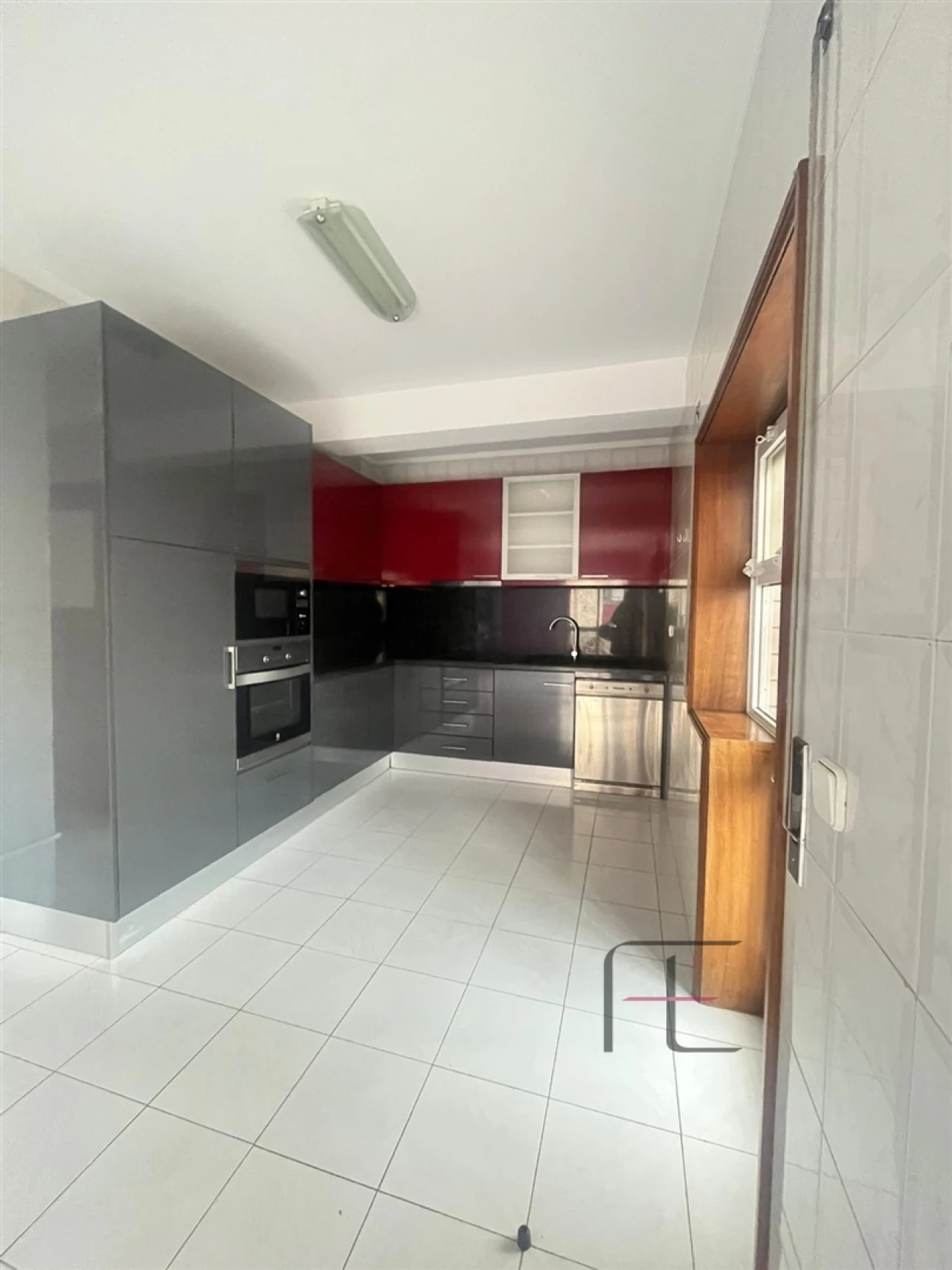 Apartamento T2 para Venda em Baguim do Monte (Rio Tinto) Foto 1