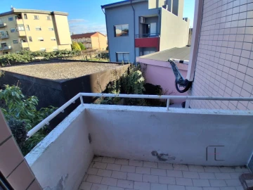 Apartamento T2 para Venda em Baguim do Monte (Rio Tinto)