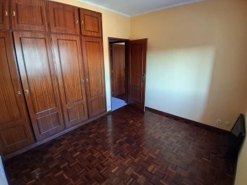 Apartamento T2 para Venda em Baguim do Monte (Rio Tinto)